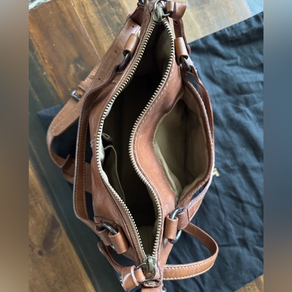 Authentic Frye Leather Purse - Picture 7 of 9